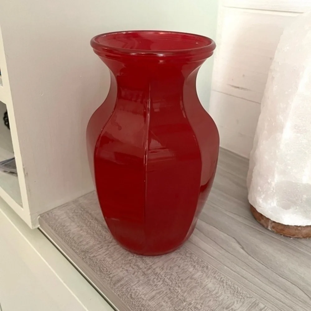 Vintage Garcia Glass Group GGG 2999 Octagon Shaped Red Vase Octagon 8" Flute - Picture 8 of 14